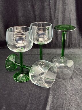 Vintage Luminarc Emerald Green Stemmed Wine Glasses Set/4 French Barware 6 7/8”